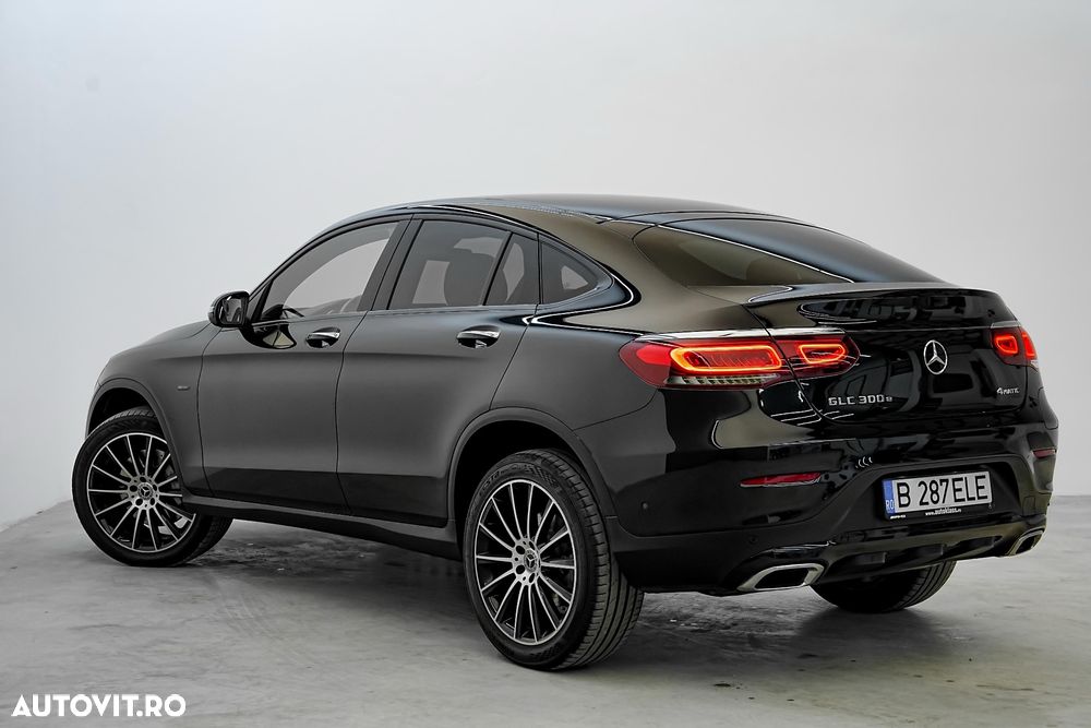 Mercedes-Benz GLC 300 e 4MATIC - 9