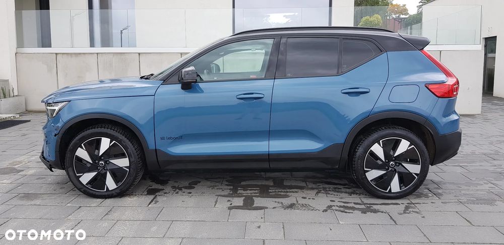 Volvo XC 40 Recharge 82 kWh Single M Extended Range RWD Core - 11
