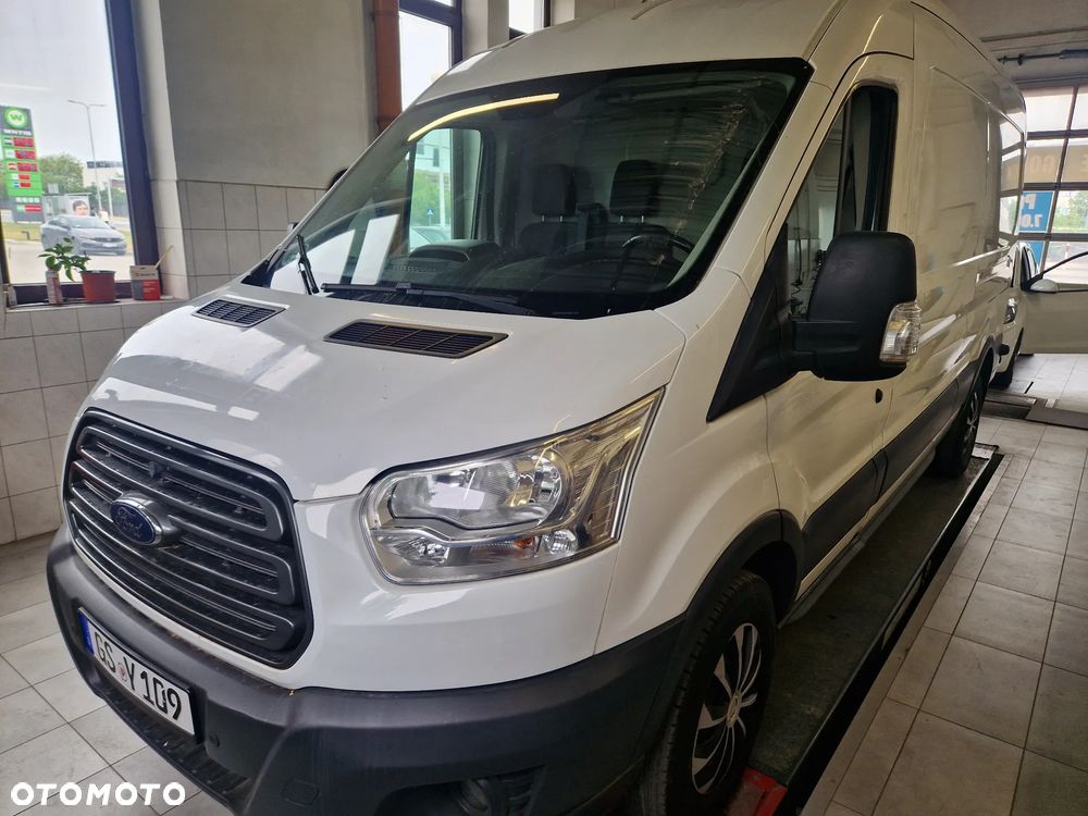 Ford Transit - 15