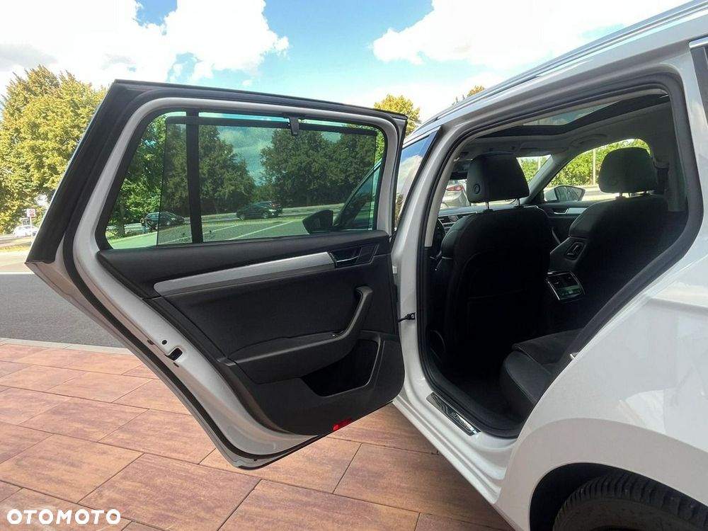 Skoda Superb 2.0 TSI 4x4 DSG Style - 28