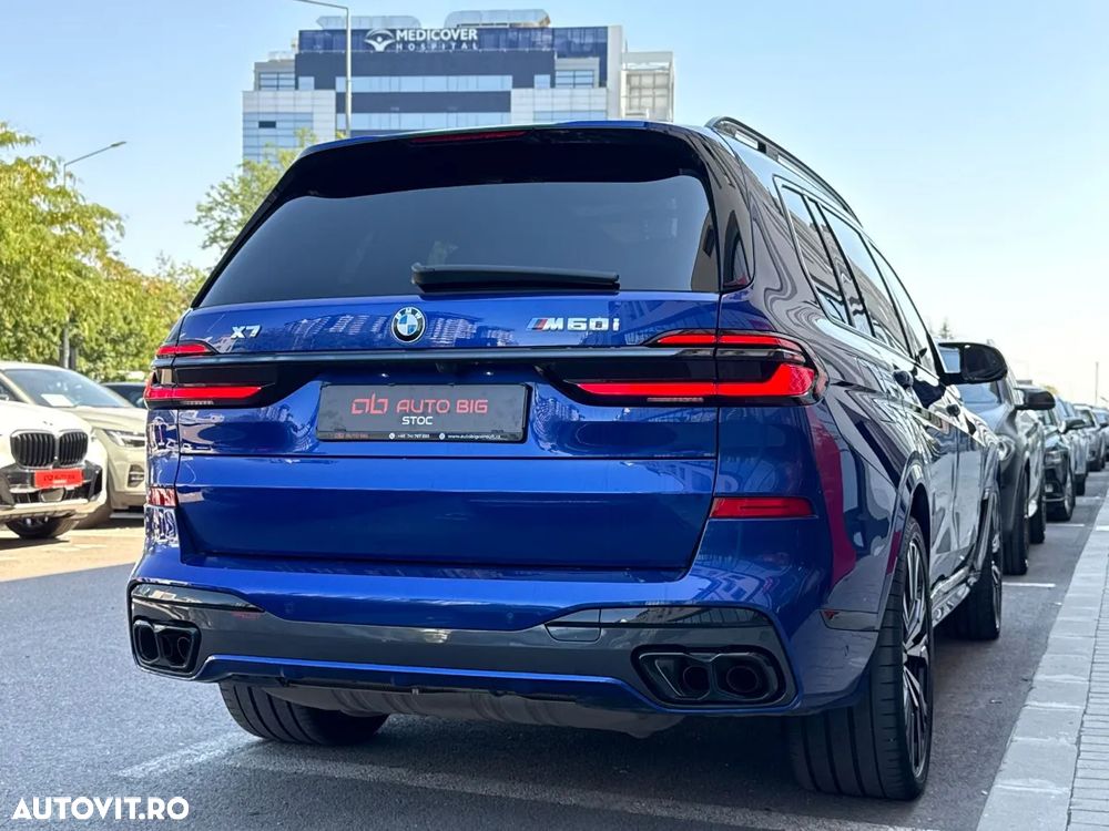 BMW X7 M60i xDrive - 8