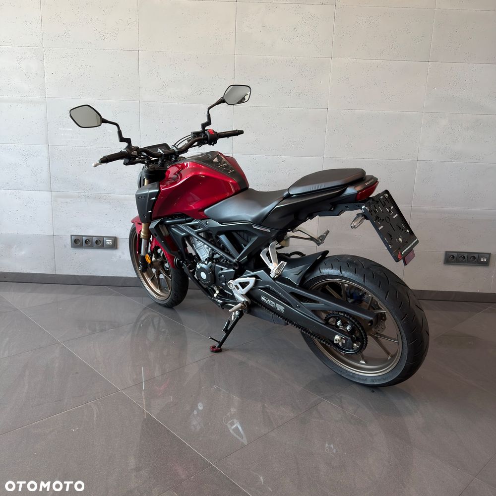 Honda CB - 11