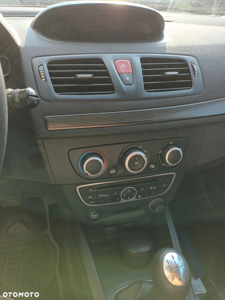 Renault Megane dCi 90 FAP Expression - 20