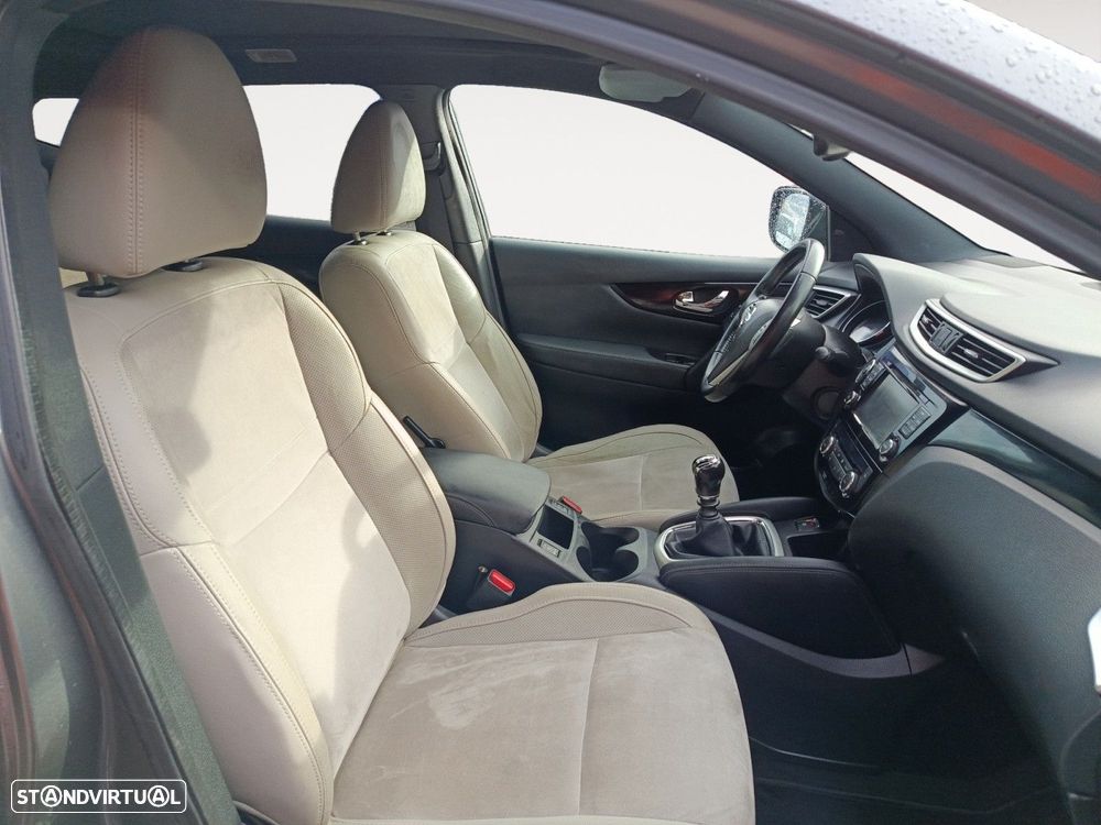 Nissan Qashqai 1.5 dCi Tekna Premium - 15