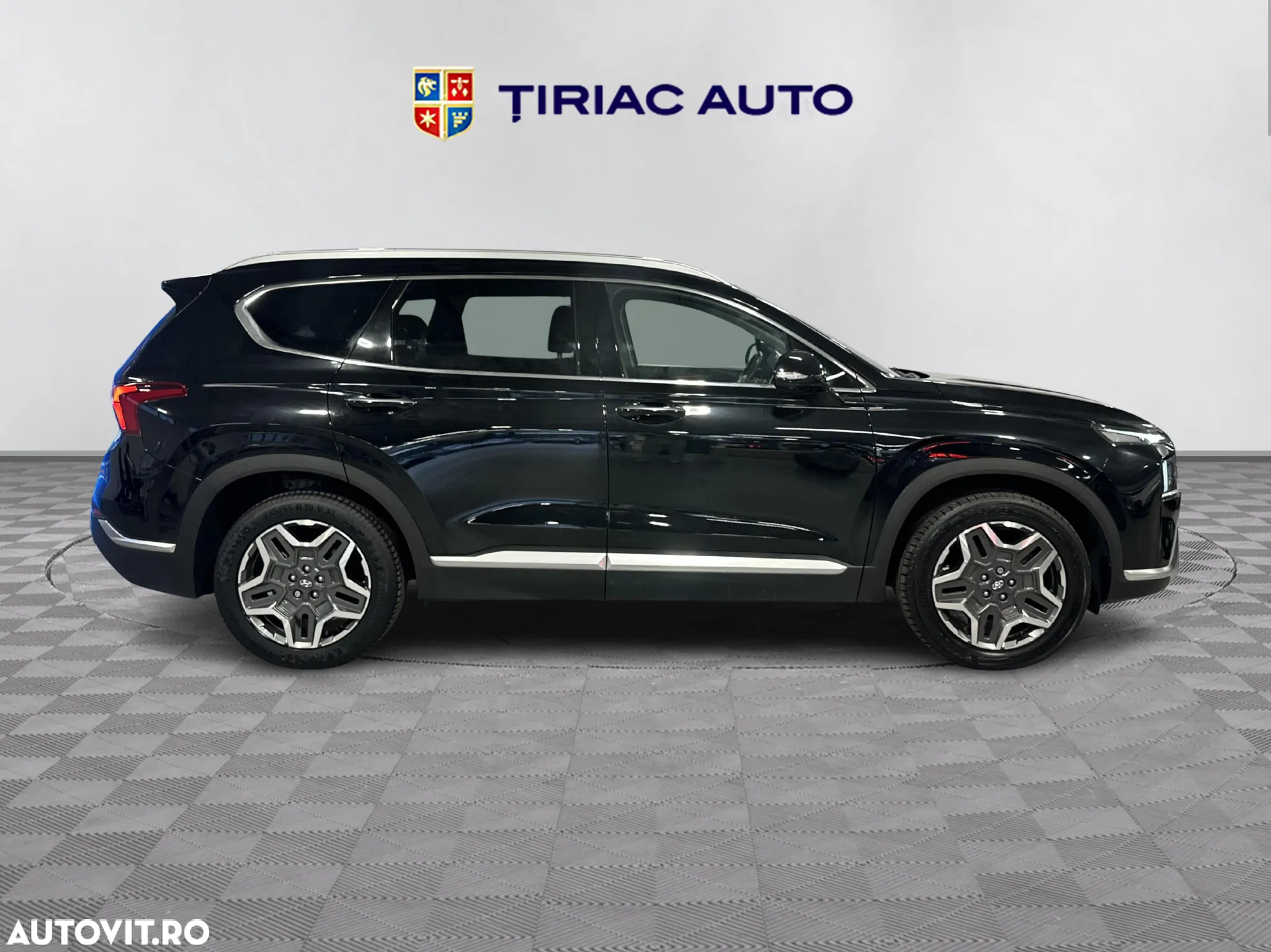 Hyundai Santa Fe - 6