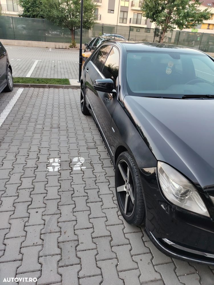 Mercedes-Benz E 220 CDI Automatik Elegance - 3