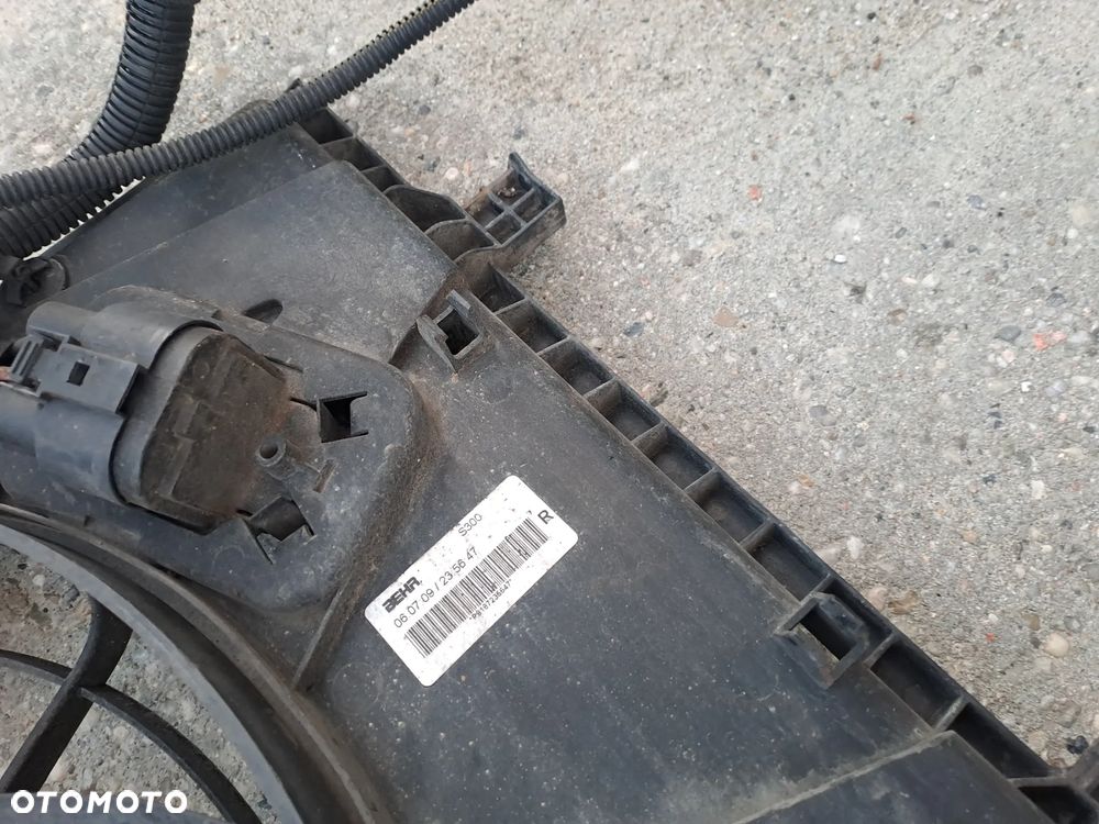 Opel Insignia A 1.8 16V wentylator chłodnicy 13220113 i inne - 5