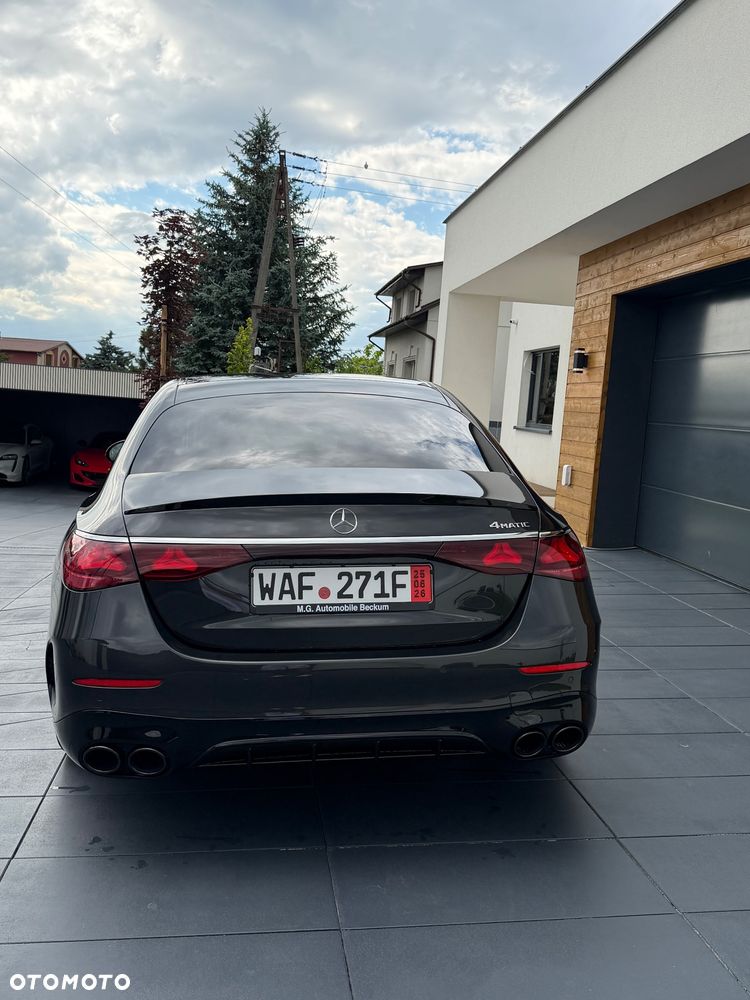 Mercedes-Benz Klasa E 220 d 4Matic 9G-TRONIC Edition AMG Line - 4