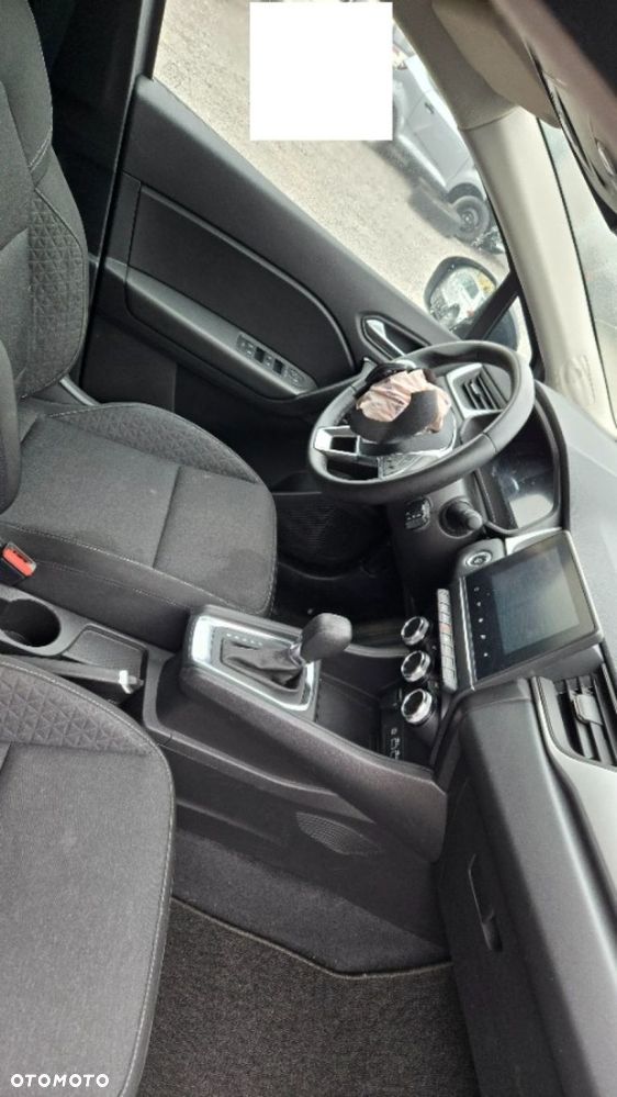 Renault Captur - 22