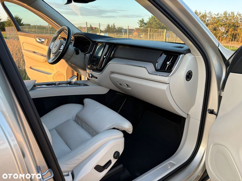 Volvo XC 60 D4 AWD Inscription - 9