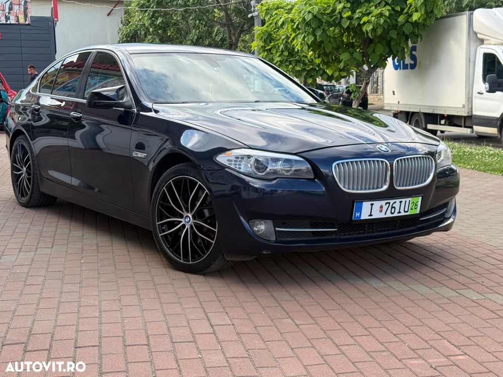 BMW Seria 5 530d xDrive Aut. - 7