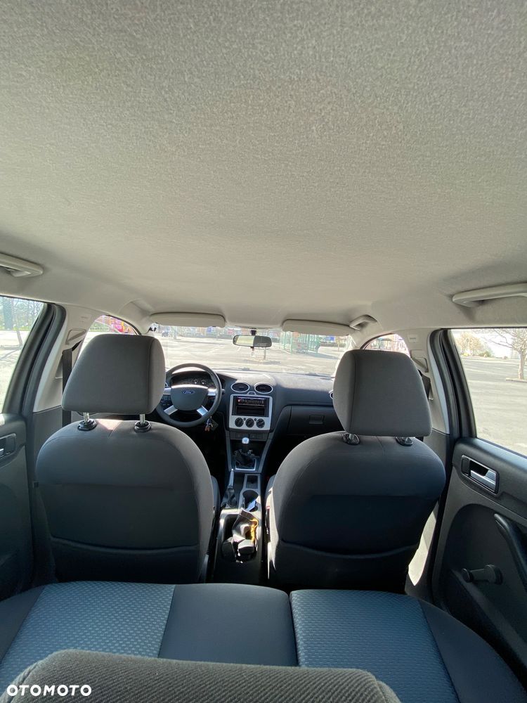 Ford Focus 1.6 16V Trend - 7