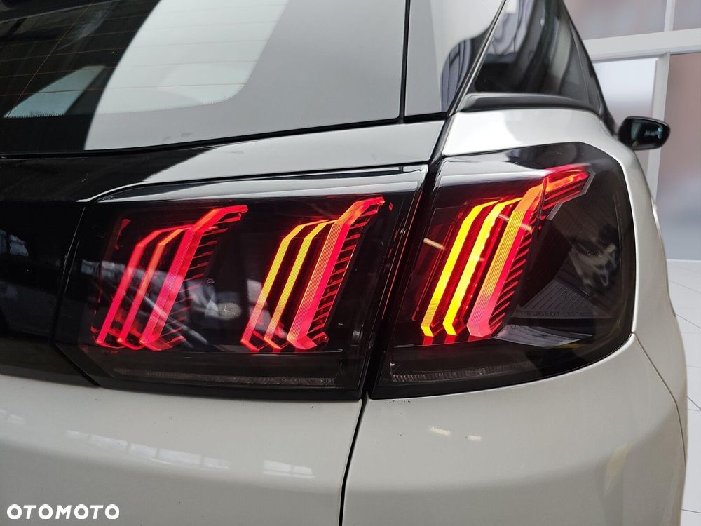 Peugeot 3008 1.5 BlueHDi Active Pack S&S EAT8 - 31