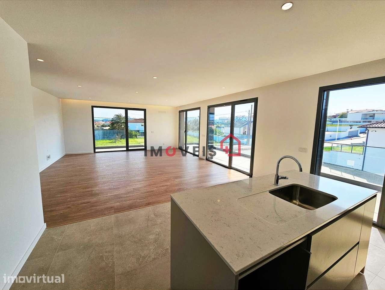 Apartamento T4 **Edifício AZURE** - Grande imagem: 2/15