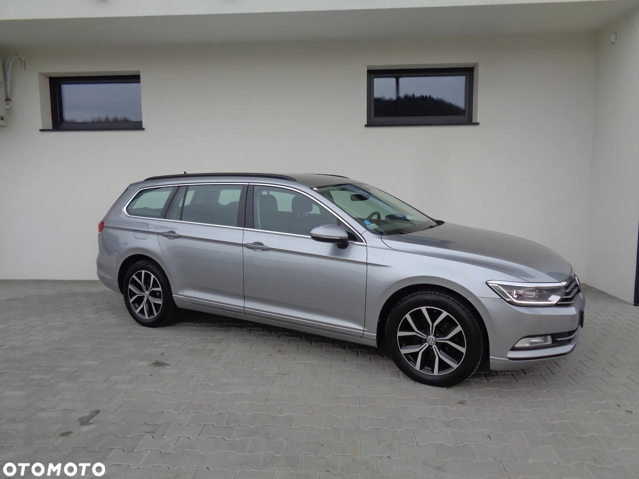 Volkswagen Passat - 8