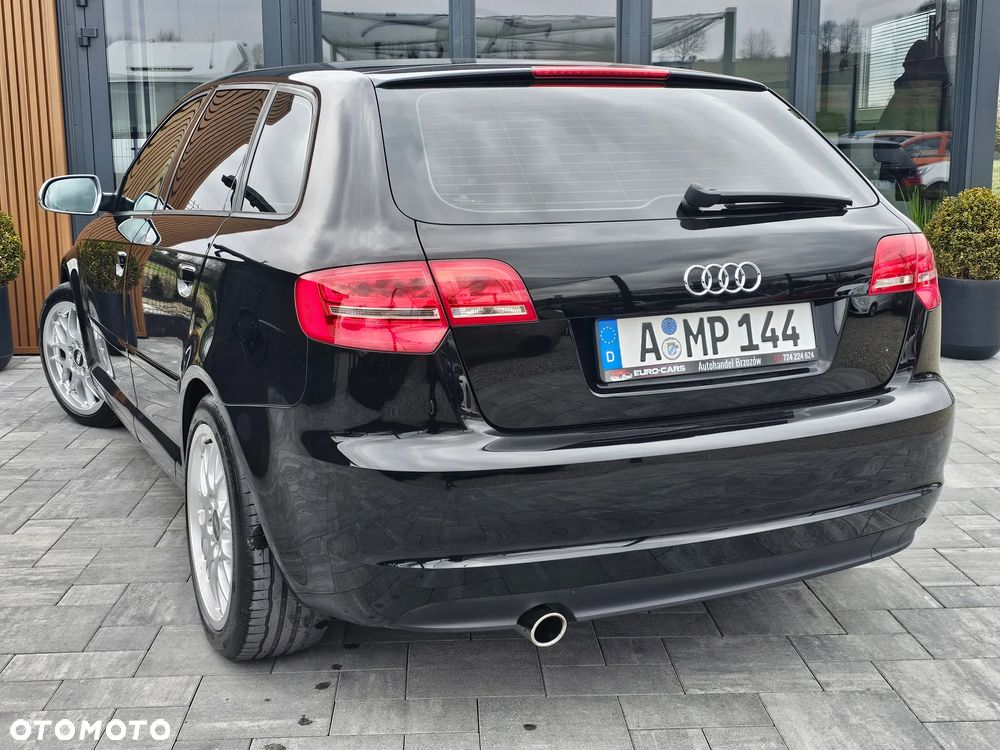 Audi A3 Sportback 1.6 Ambition - 31