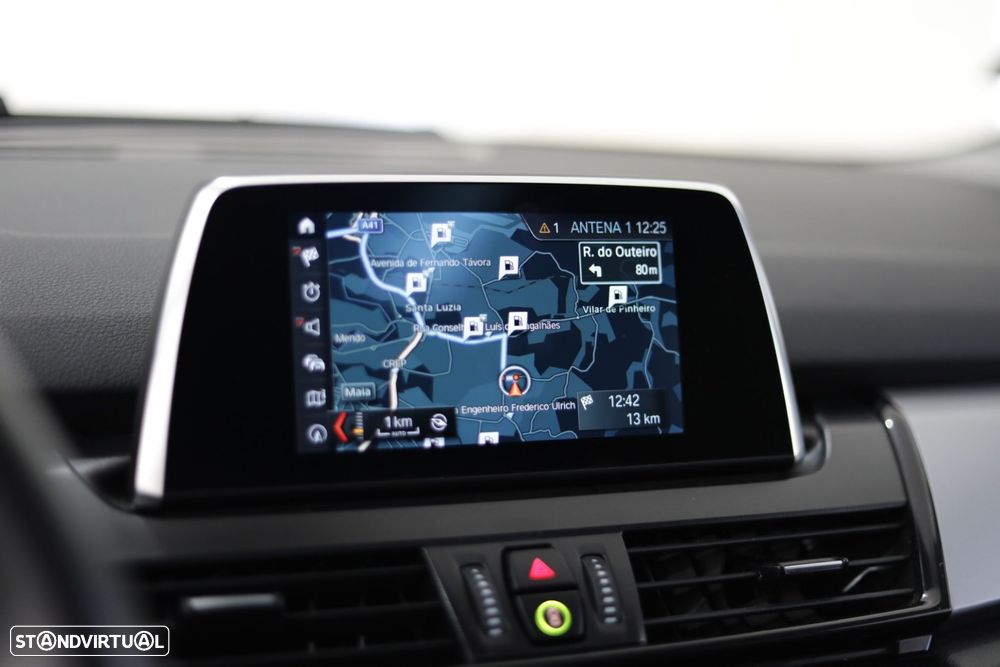 BMW 225xe Active Tourer Advantage - 14