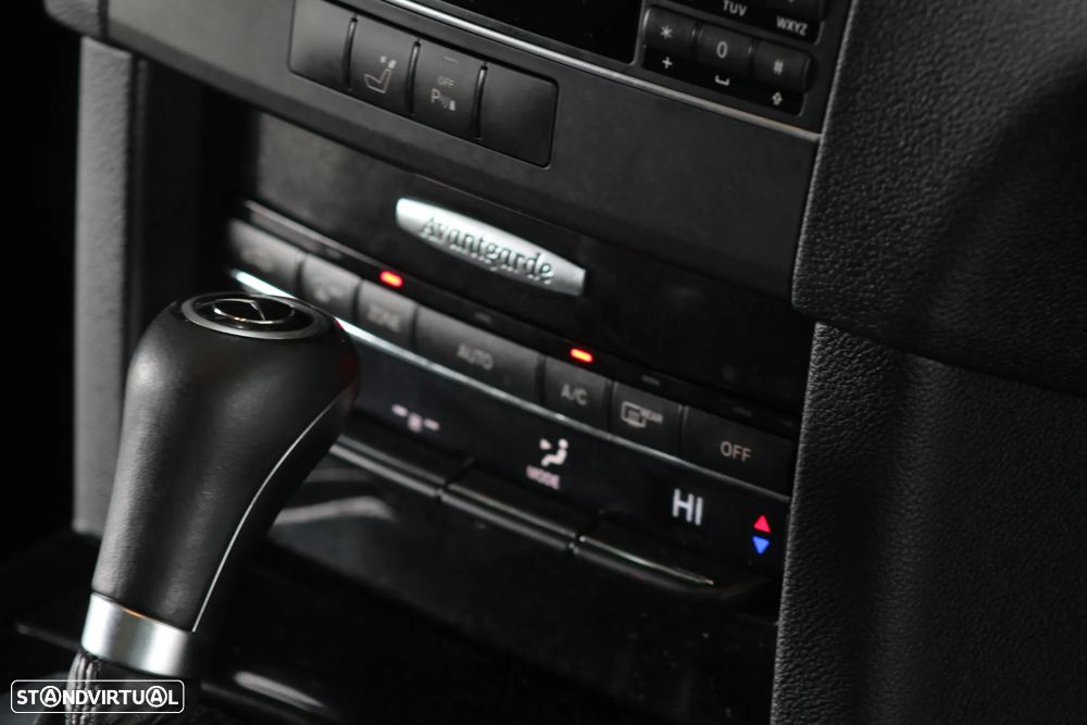 Mercedes-Benz E 250 CDI Avantgarde BlueEfficiency Auto. - 30