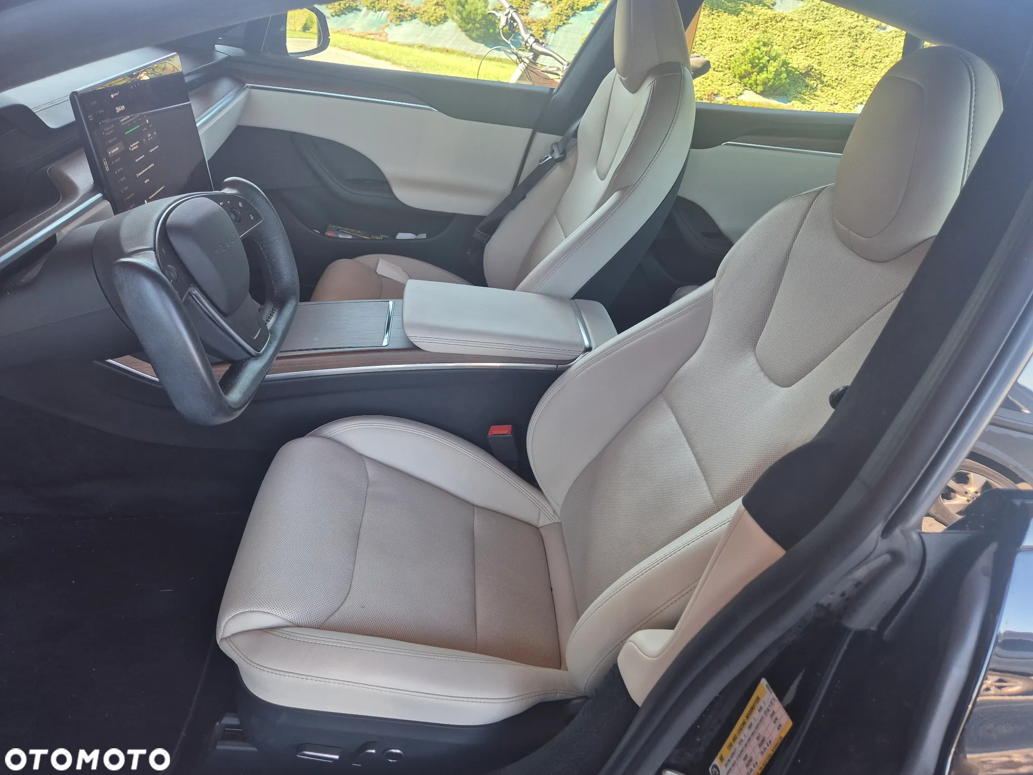 Tesla Model S Long Range - 9