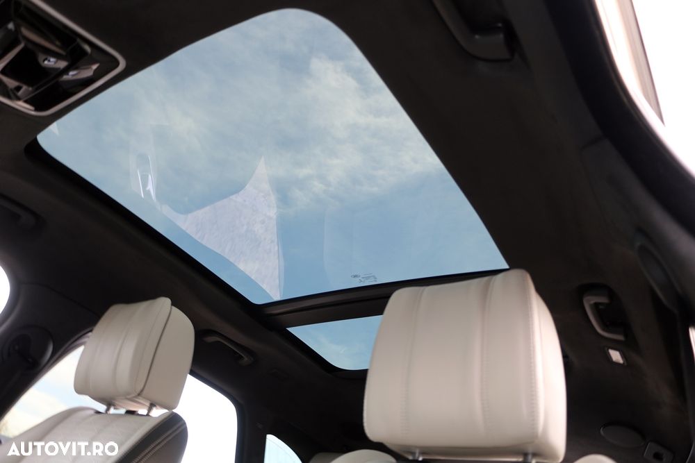 Land Rover Range Rover Velar 3.0 R-Dynamic HSE - 17