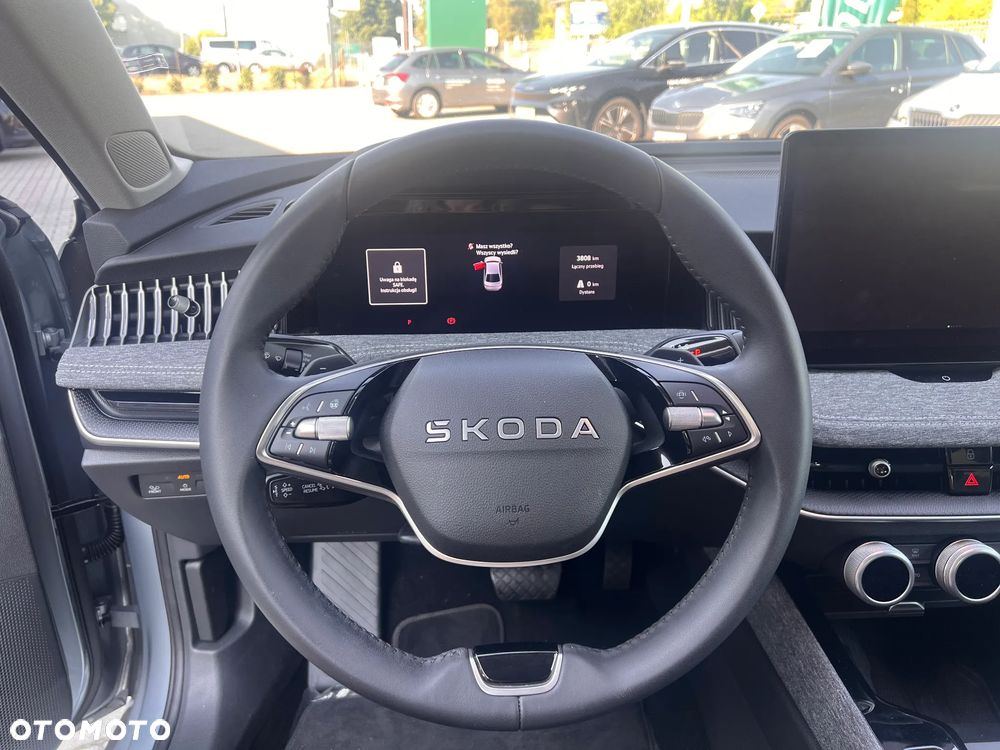 Skoda Superb 2.0 TSI Edition 130 DSG - 14