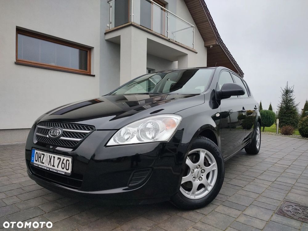 Kia Ceed 1.4 CVVT LX - 1
