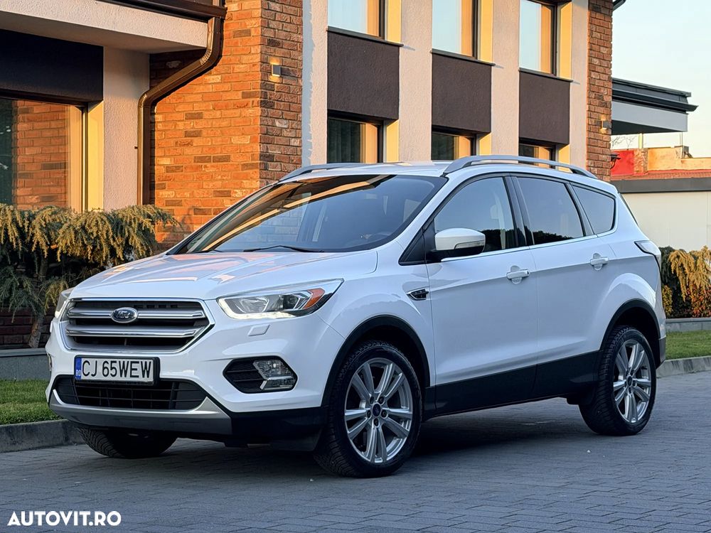 Ford Kuga - 6