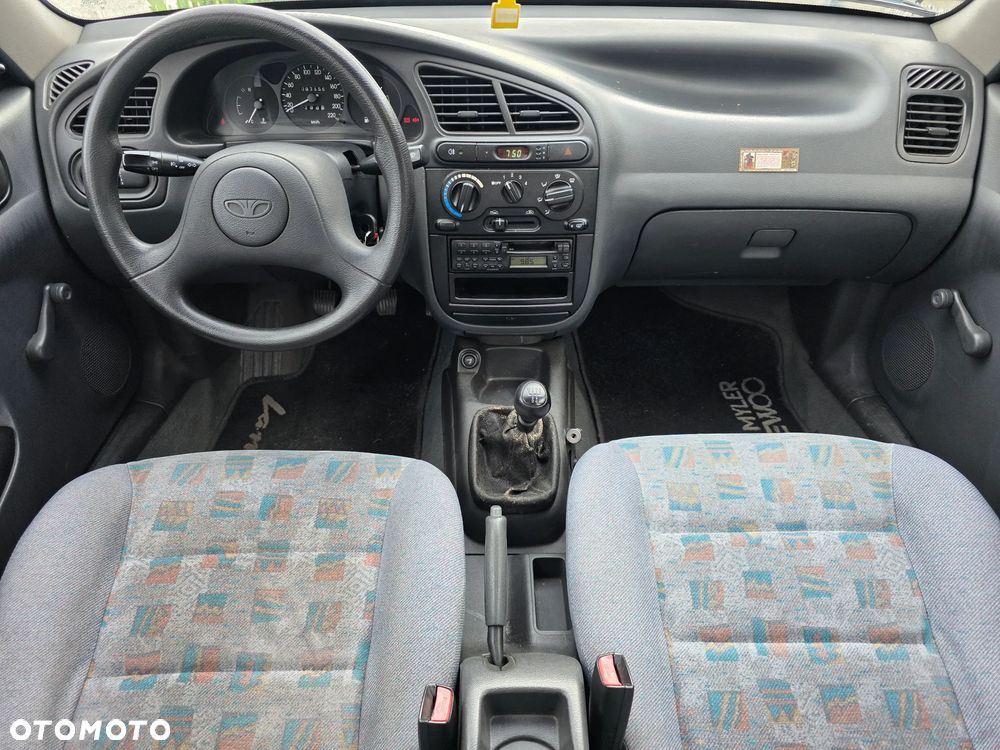 Daewoo Lanos 1.5 S - 10