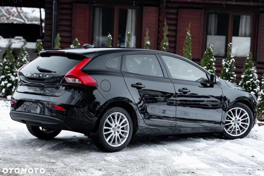 Volvo V40 D2 - 14