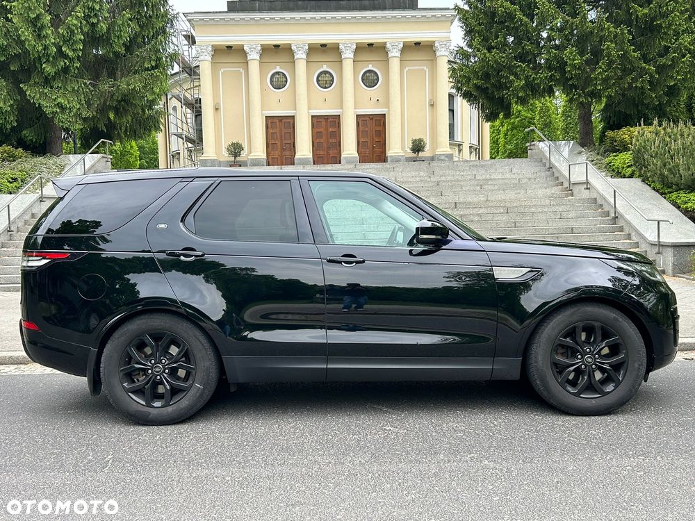 Land Rover Discovery 3.0 Si6 SE - 3