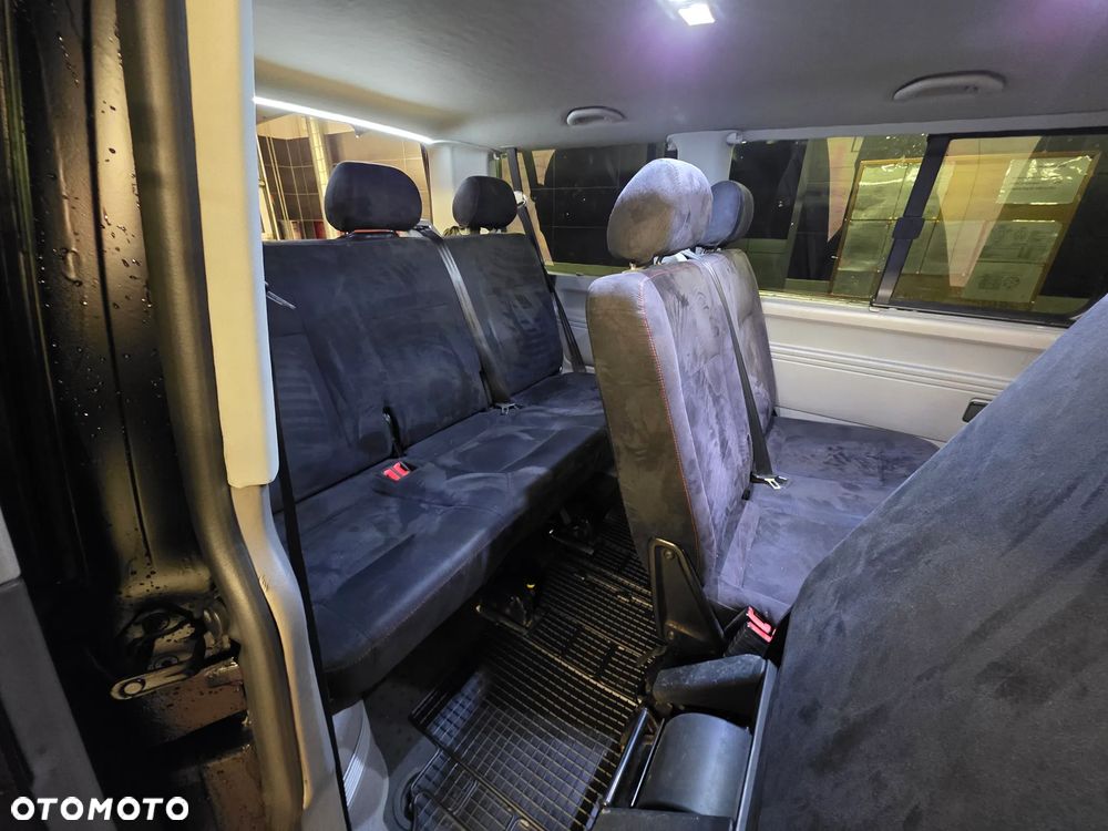 Volkswagen Caravelle L1 4Motion - 18