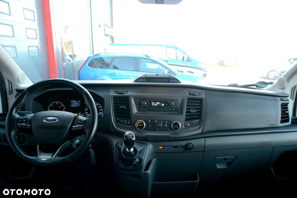 Ford Transit - 27