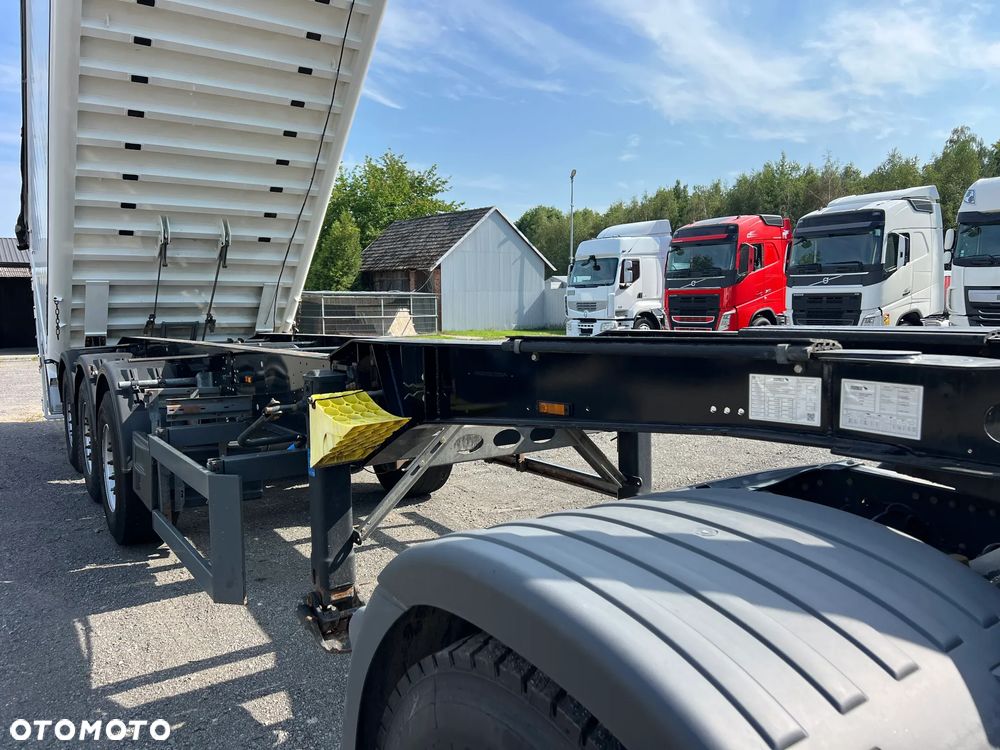Schmitz Cargobull GOTHA SGF PODNOSZONA OŚ - 15