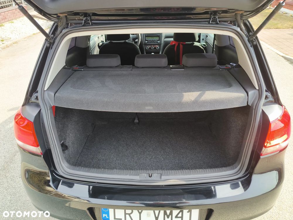 Volkswagen Golf 1.4 Edition - 14