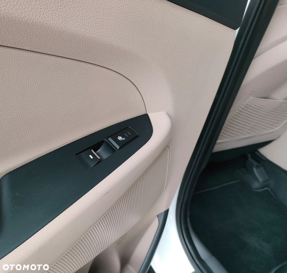 Hyundai Tucson 2.0 CRDI Premium 4WD - 16