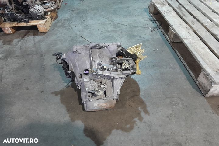 Cutie viteze manuală cu 5 trepte 9680886910 9680886910 Citroen C4 1 - 3
