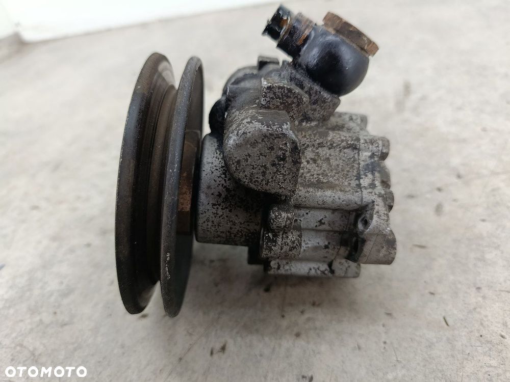 POMPA WSPOMAGANIA VW TRANSPORTER T4 9115 2.4 D - 3