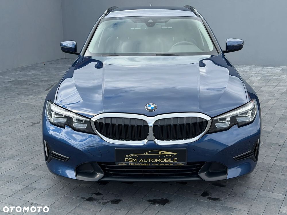 BMW Seria 3 318i - 7