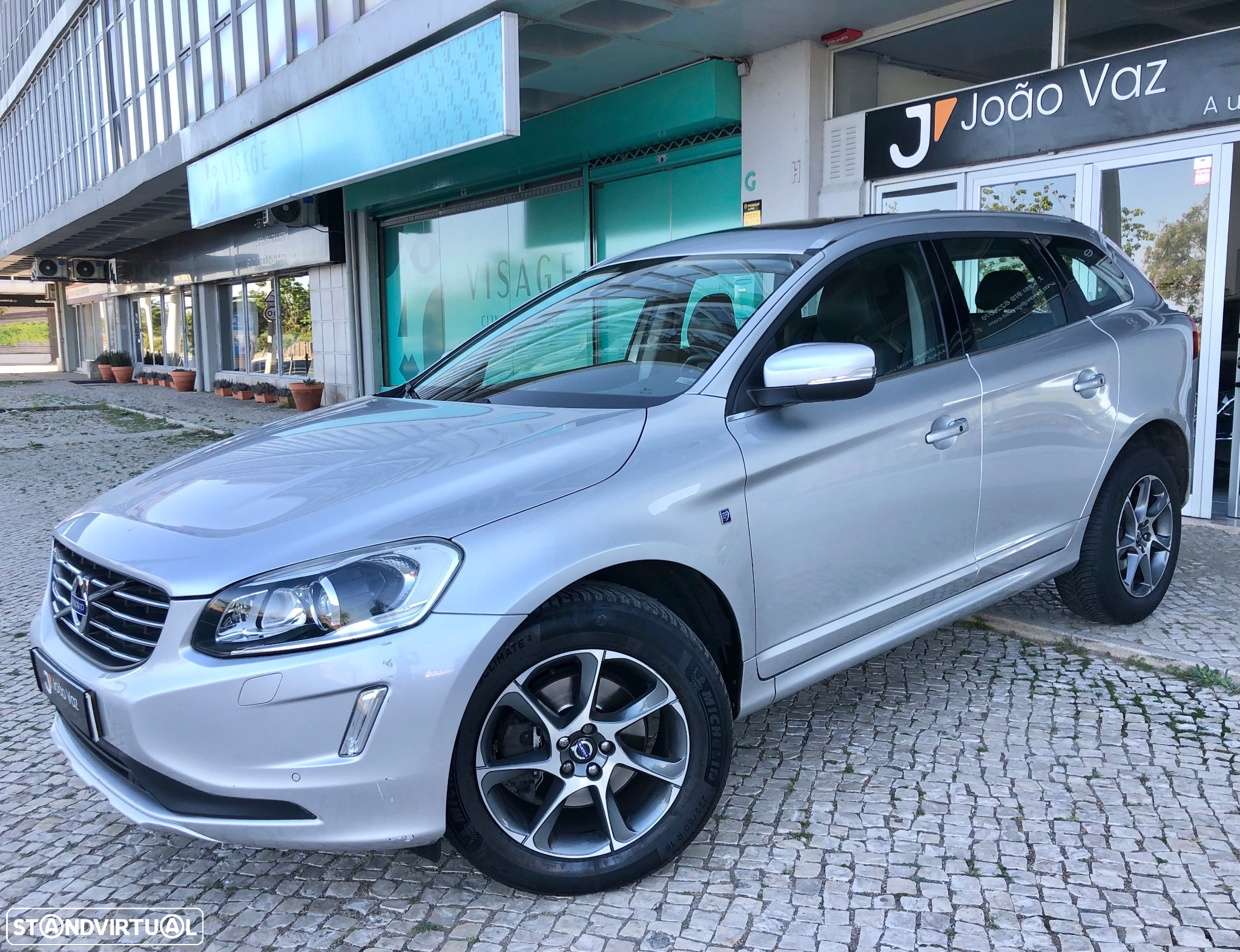 Volvo XC 60 2.0 D4 VOR Geartronic - 3