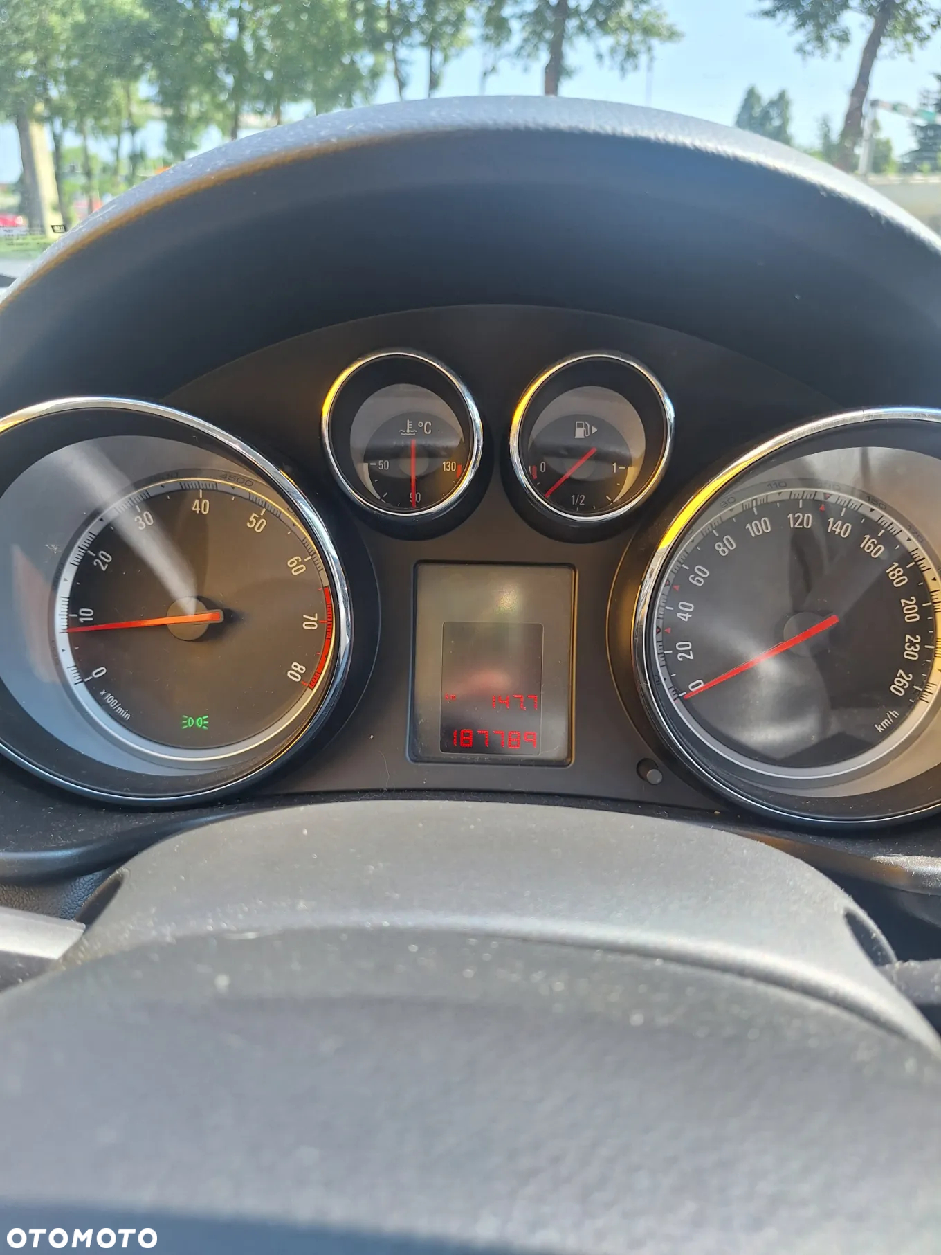 Opel Insignia - 9