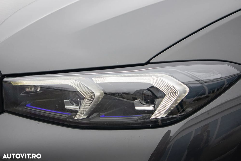 BMW Seria 3 330e Aut. M Sport - 19