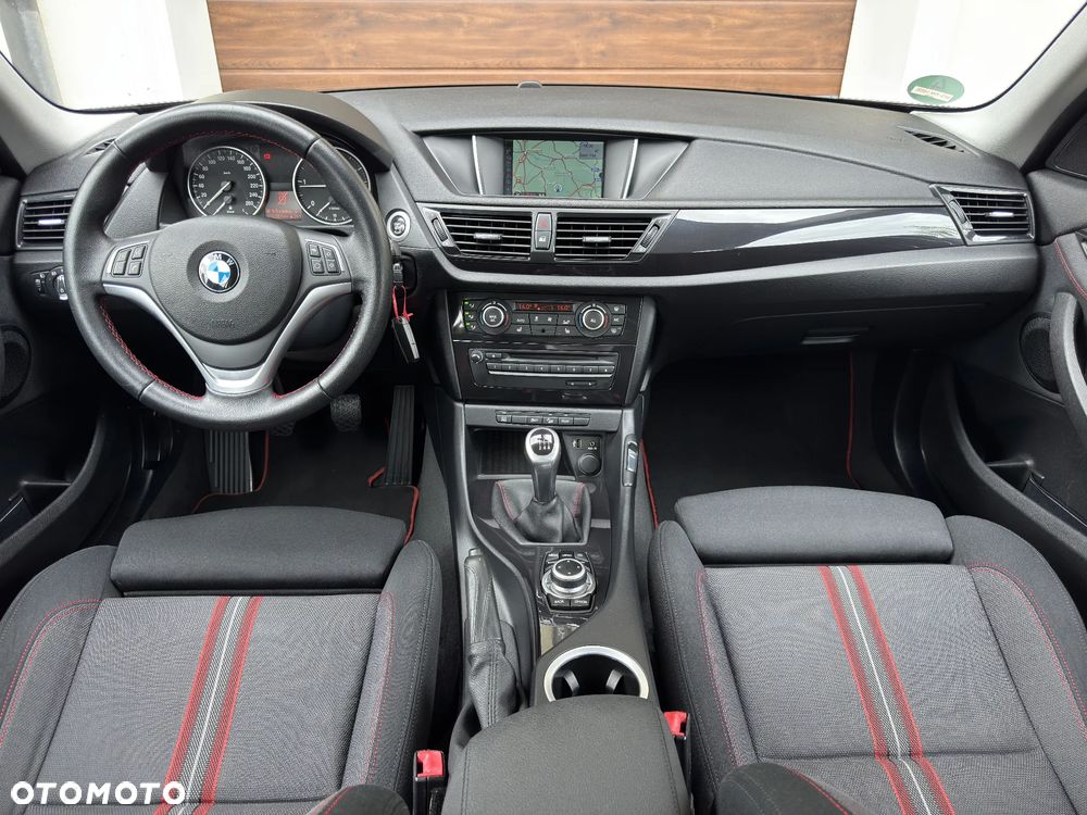 BMW X1 xDrive18d Sport Line - 20