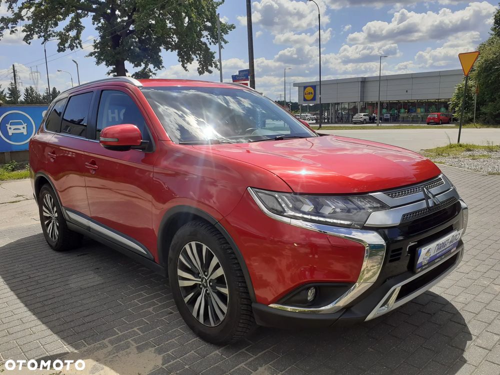 Mitsubishi Outlander 2.0 Intense 4WD CVT - 9