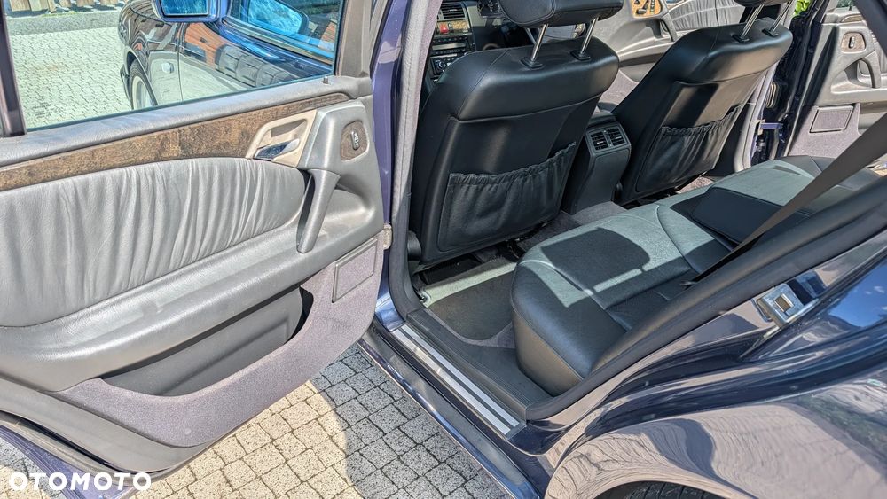 Mercedes-Benz Klasa E 420 Avantgarde - 15