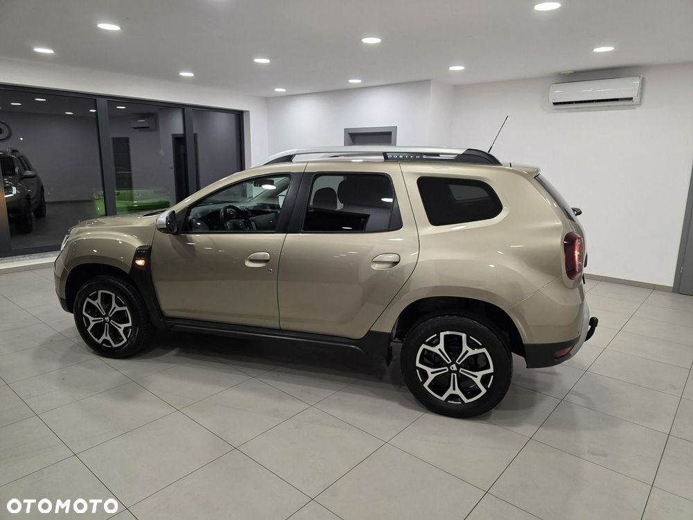 Dacia Duster SCe 115 4x4 Laureate - 4