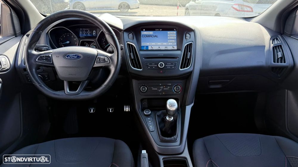 Ford Focus 1.0 EcoBoost S&S COOL&CONNECT DESIGN - 8