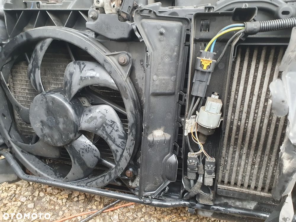 PAS PRZEDNI CHŁODNICE WENTYLATOR  PEUGEOT 407 1.6 HDI KOMPLET - 2