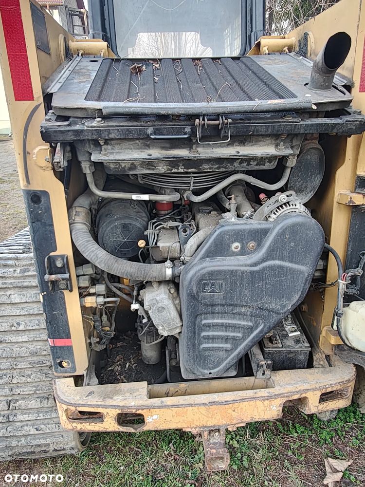 Caterpillar 277B - 6