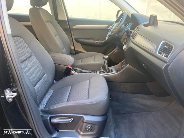 Audi Q3 2.0 TDI Design - 32