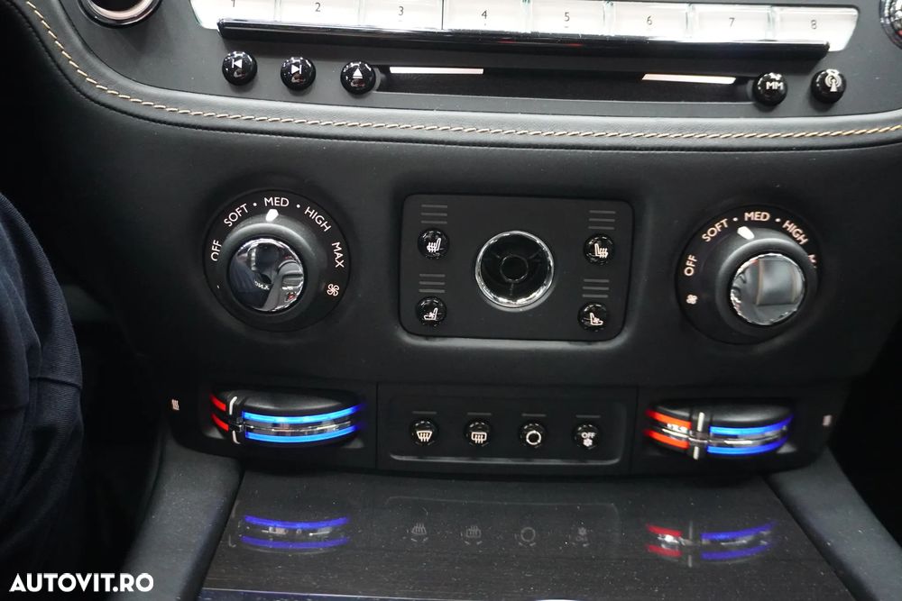 Rolls-Royce Ghost - 18